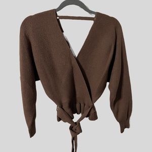 Lulu’s brown knit faux-wrap sweater, size small